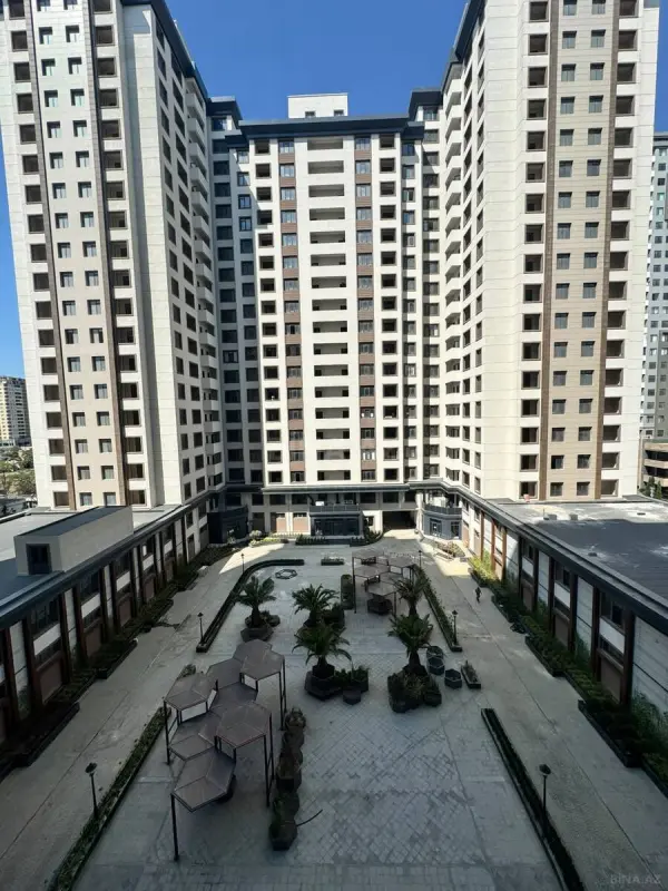 Satılır 2 otaqlı mənzil 73 m²