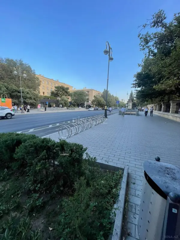 Kirayə verilir 2 otaqlı mənzil 72 m²