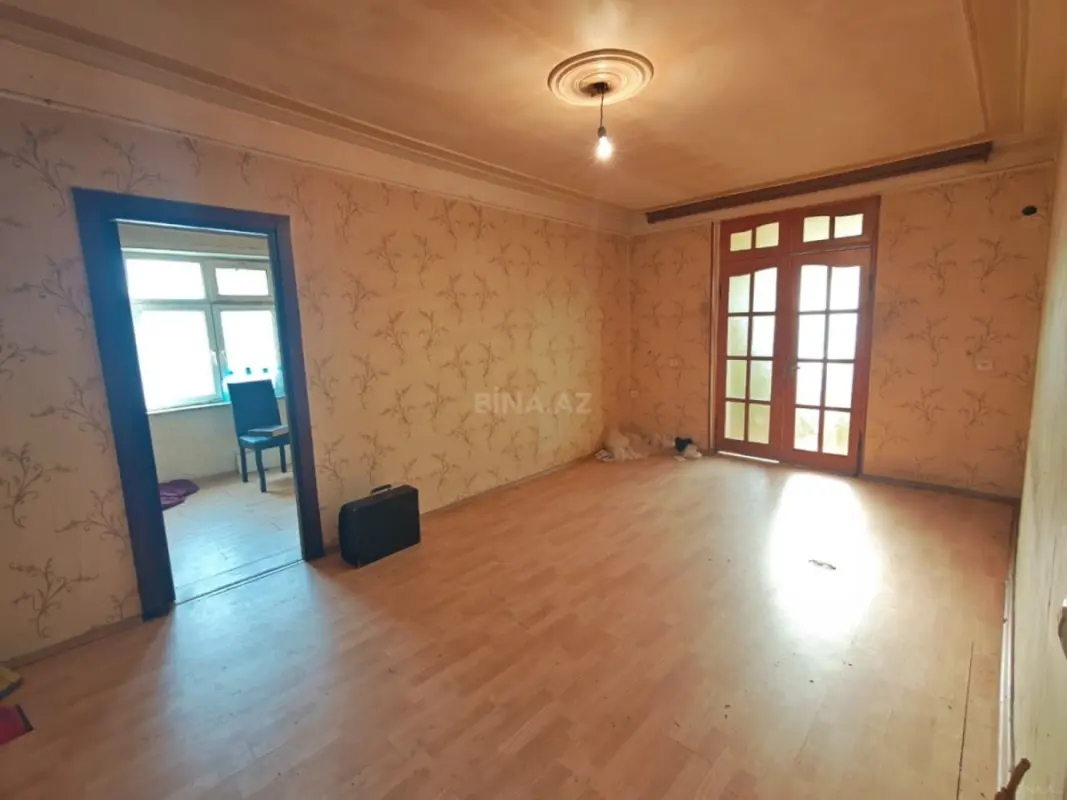 Satılır 2 otaqlı mənzil 48 m²