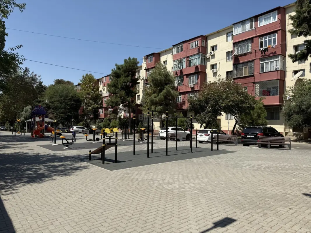Kirayə verilir 2 otaqlı mənzil 50 m²