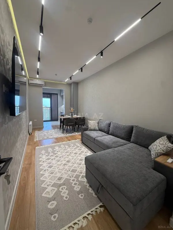 Kirayə verilir 2 otaqlı mənzil 77 m²