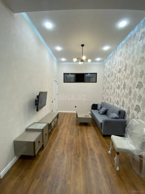 Kirayə verilir 2 otaqlı mənzil 70 m²