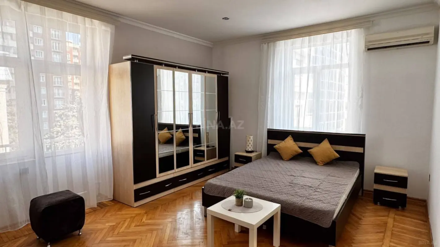 Kirayə verilir 1 otaqlı mənzil 45 m²