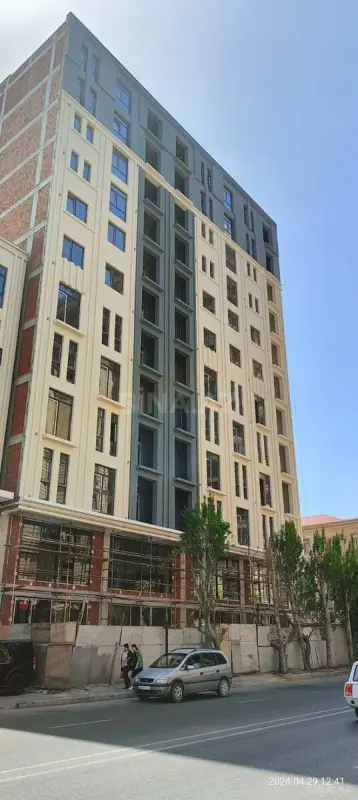 Satılır 2 otaqlı mənzil 96 m²