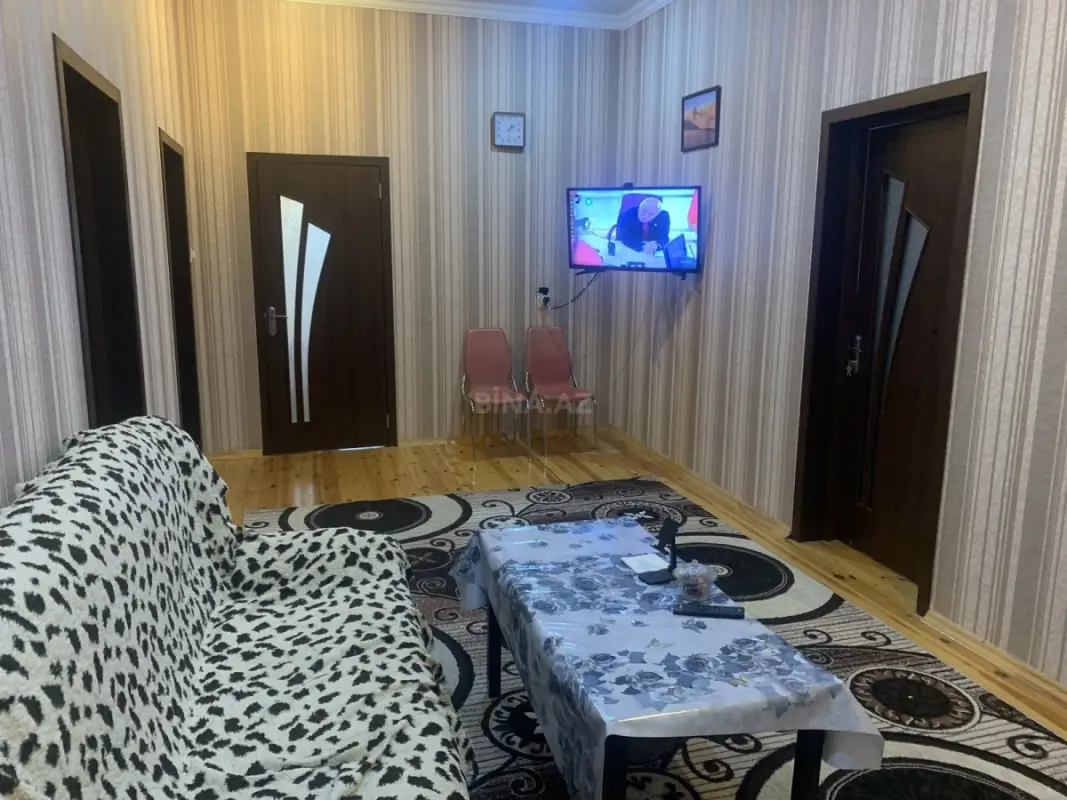 Kirayə verilir 3 otaqlı həyət evi 100 m²