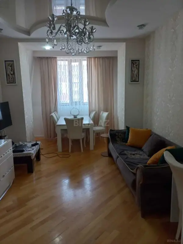 Satılır 3 otaqlı mənzil 81 m²