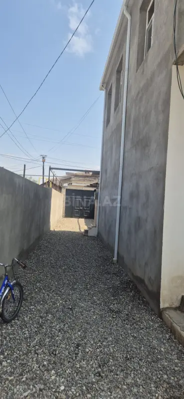 Satılır 4 otaqlı həyət evi 120 m²