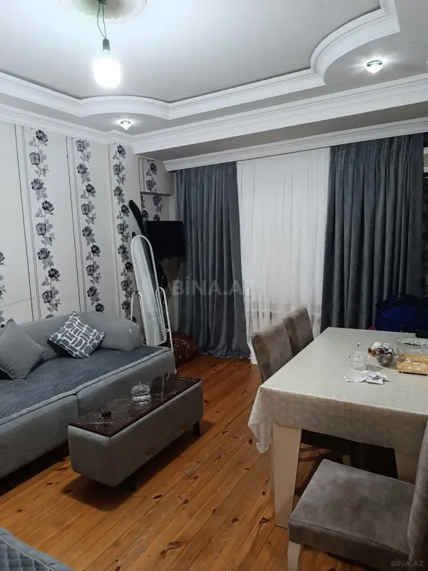 Satılır 2 otaqlı mənzil 35 m²