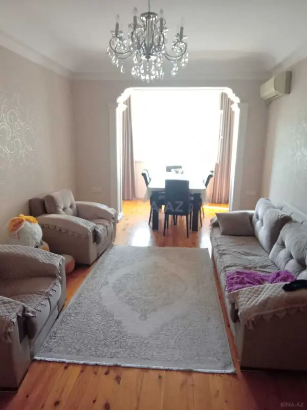Satılır 3 otaqlı mənzil 70 m²