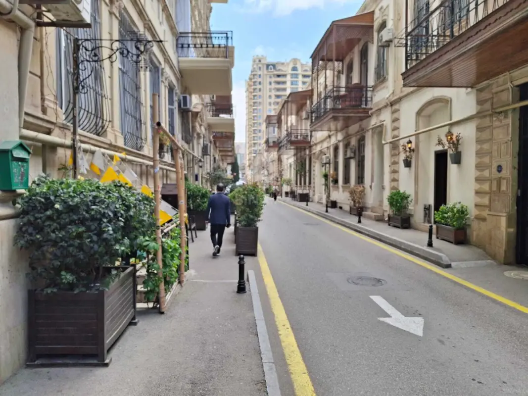 Satılır obyekt 20 m²