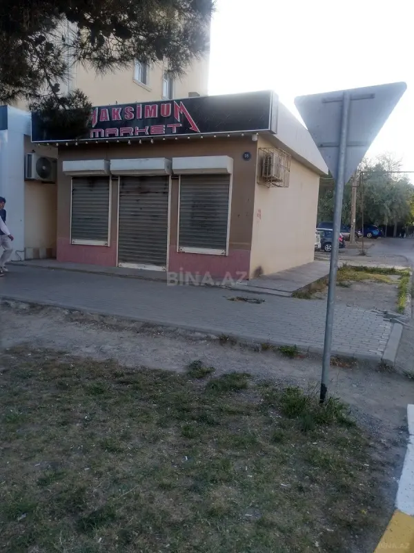 Satılır obyekt 42 m²