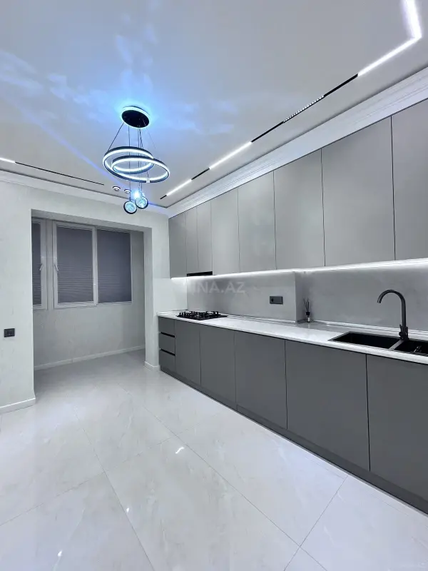 Satılır 2 otaqlı mənzil 68 m²