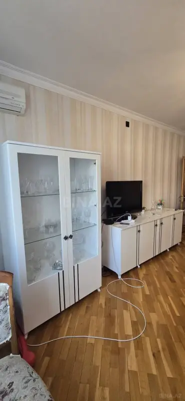 Kirayə verilir 2 otaqlı mənzil 55 m²