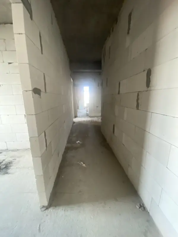 Satılır 4 otaqlı mənzil 126.9 m²