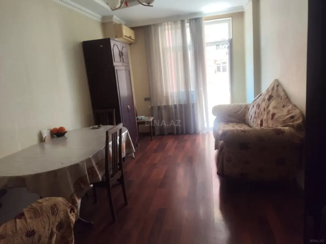 Kirayə verilir 2 otaqlı mənzil 47 m²