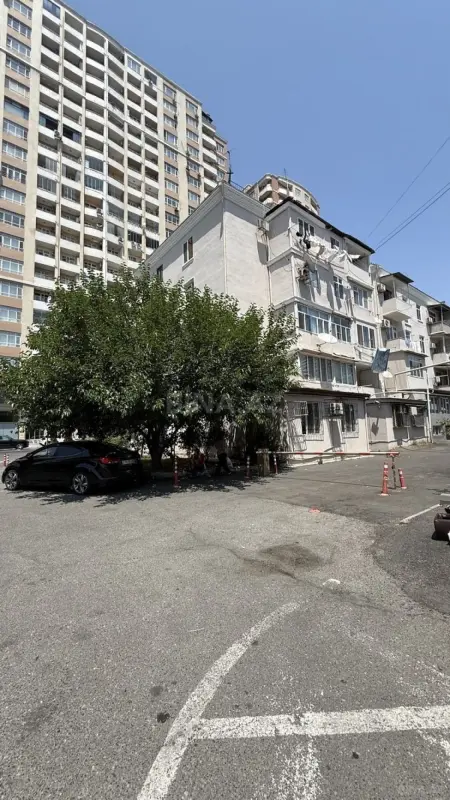 Satılır 1 otaqlı mənzil 38 m²