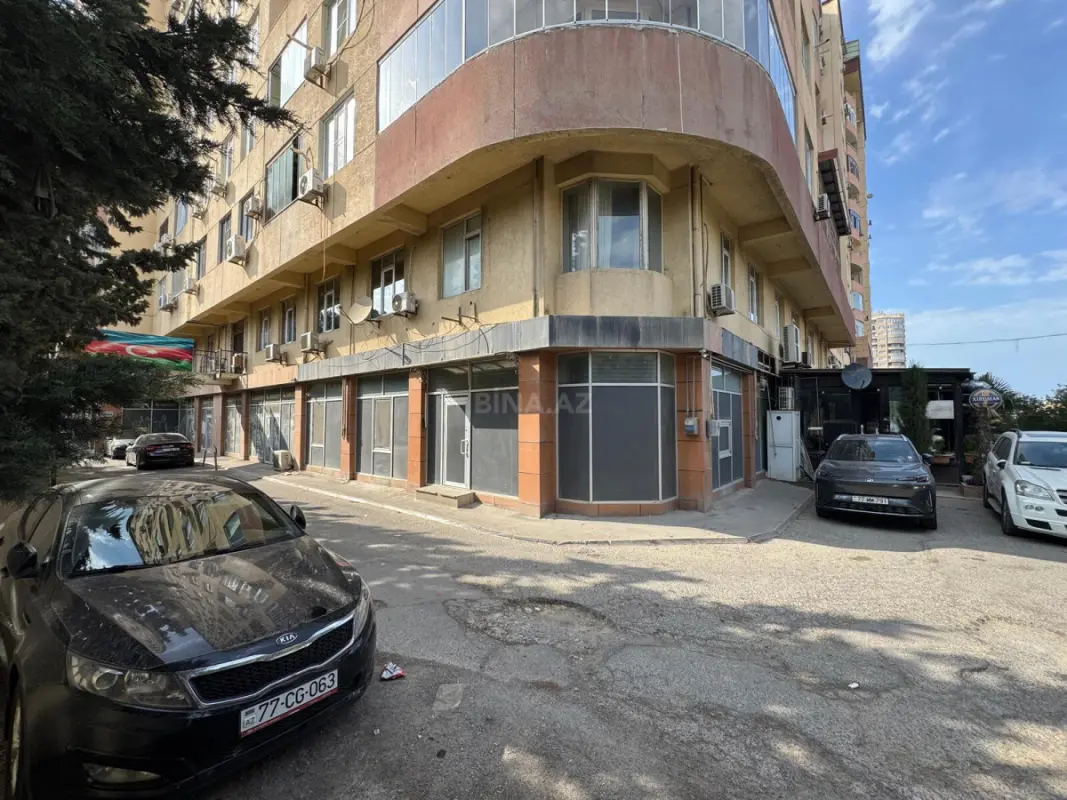 Satılır obyekt 125 m²