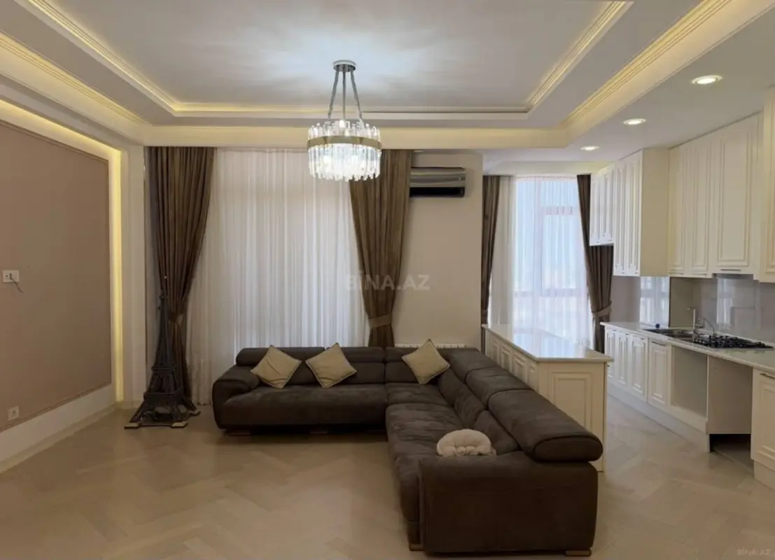 Satılır 3 otaqlı mənzil 120 m²