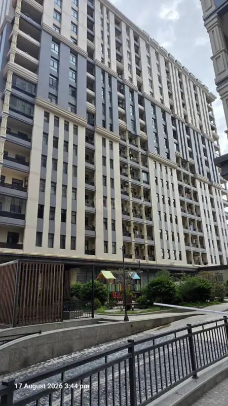 Satılır 2 otaqlı mənzil 63 m²