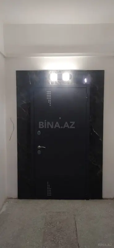 Kirayə verilir 4 otaqlı mənzil 140 m²