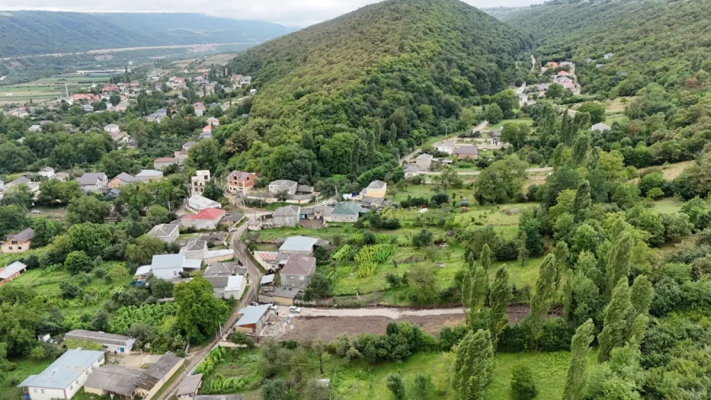 Satılır torpaq sahəsi 2.5 m²