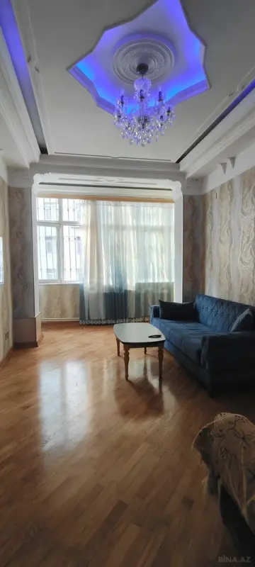 Satılır 3 otaqlı mənzil 90 m²