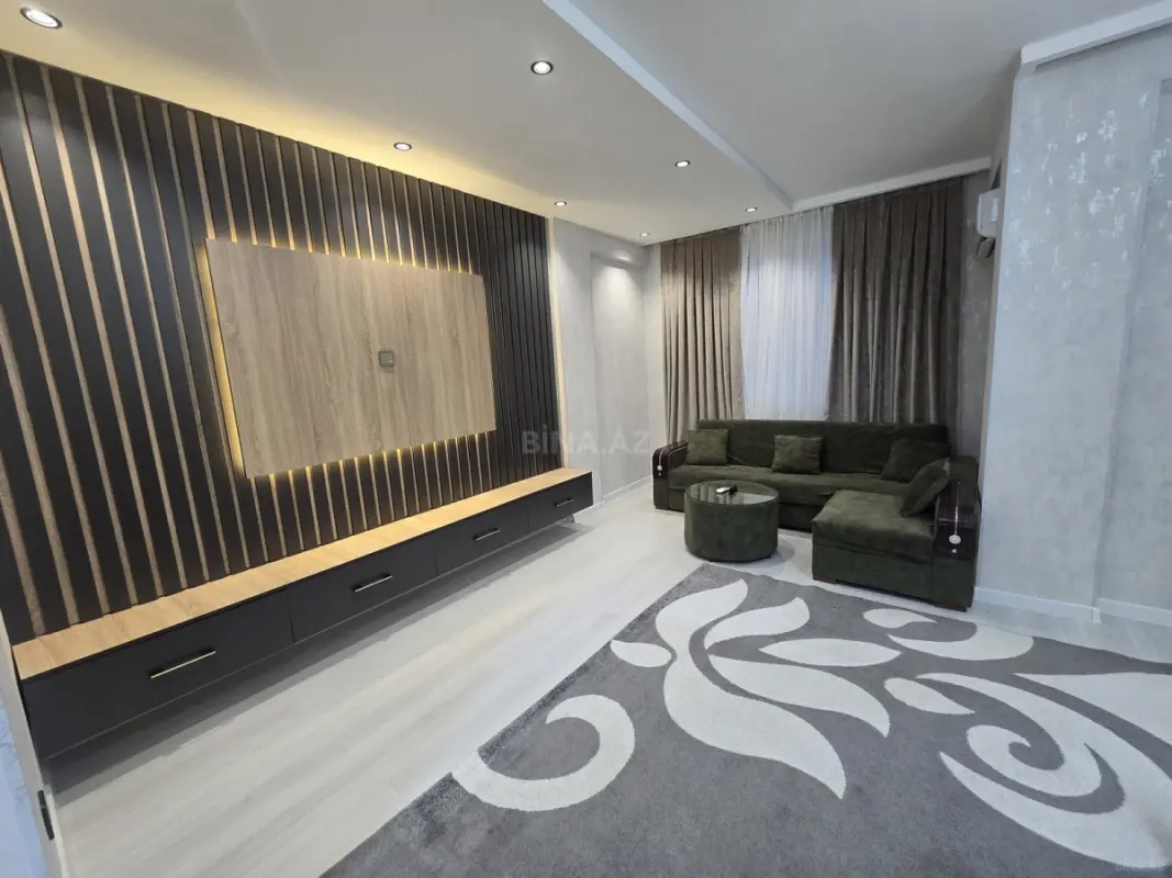 Kirayə verilir 2 otaqlı mənzil 61 m²