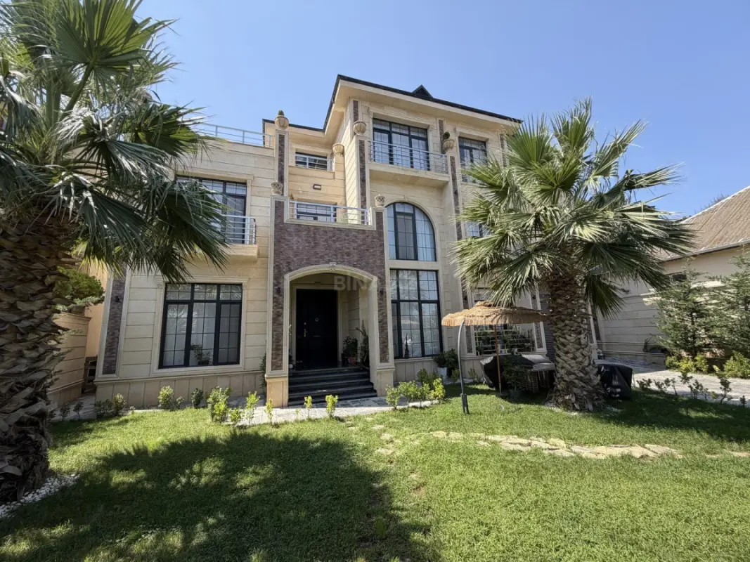 Satılır 7 otaqlı həyət evi 400 m²