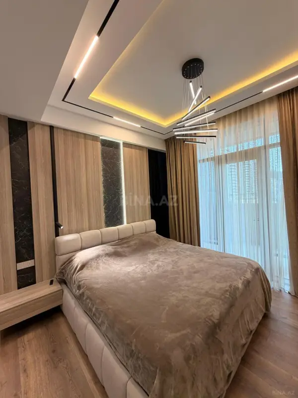 Kirayə verilir 3 otaqlı mənzil 160 m²