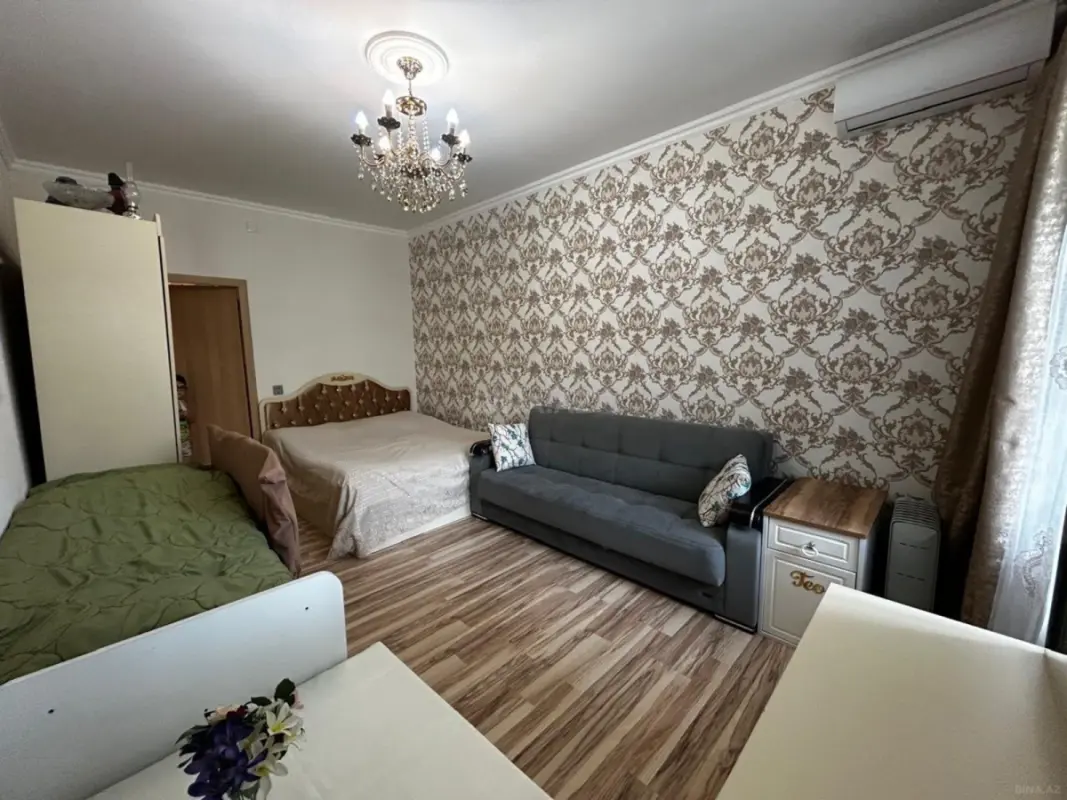 Satılır 1 otaqlı mənzil 40 m²
