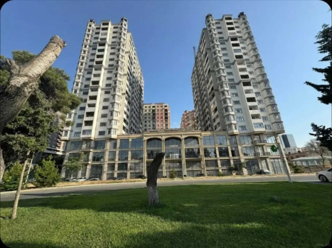 Satılır 2 otaqlı mənzil 75 m²