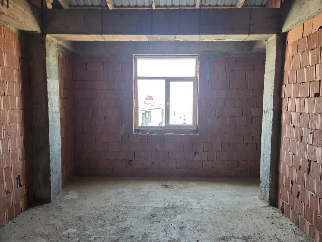 Satılır 2 otaqlı mənzil 62.3 m²