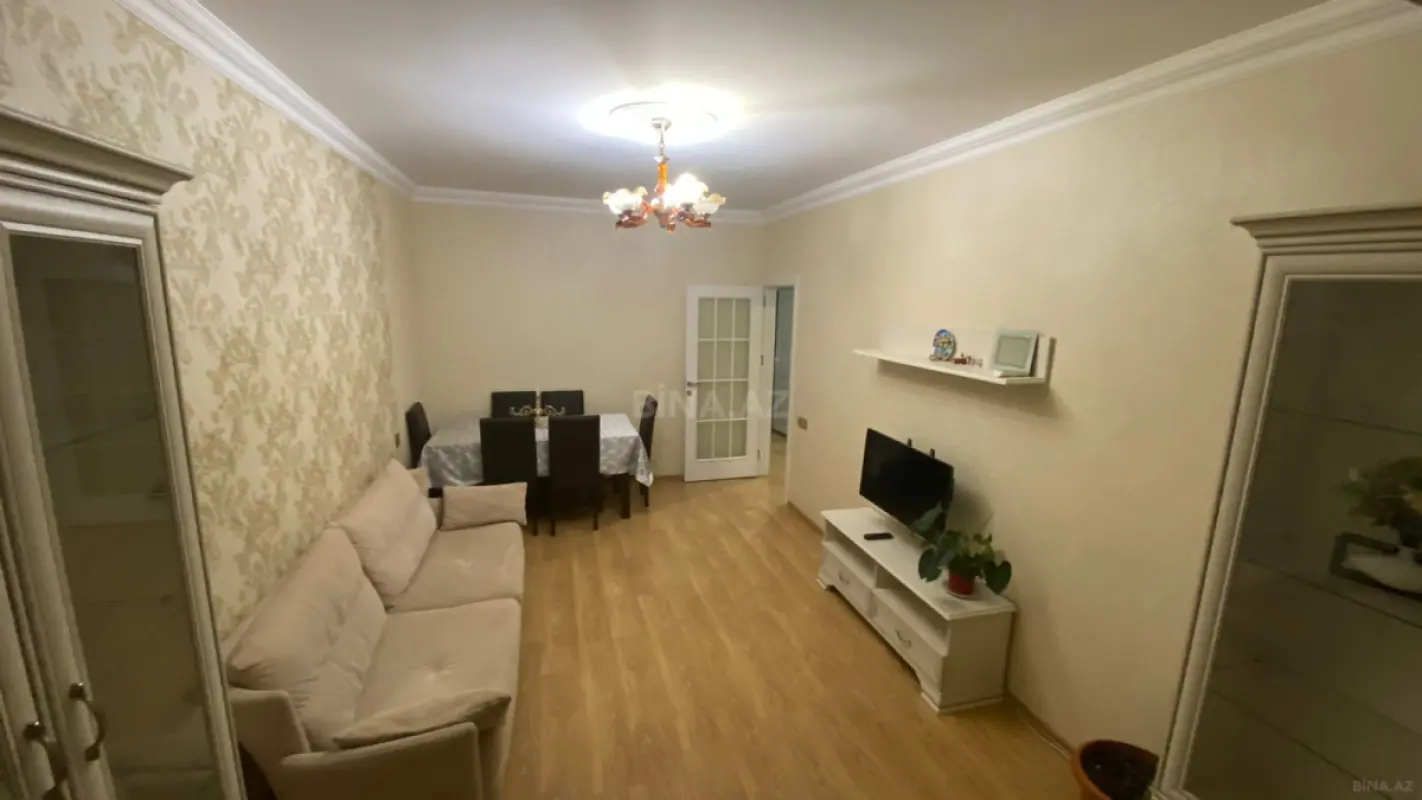 Satılır 3 otaqlı mənzil 88 m²