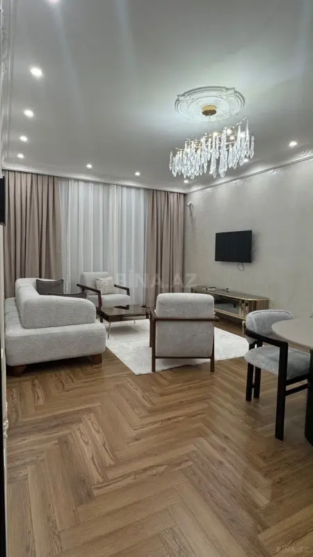 Kirayə verilir 3 otaqlı mənzil 110 m²