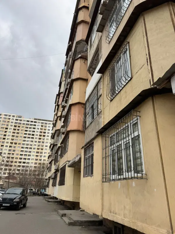 Satılır obyekt 135 m²
