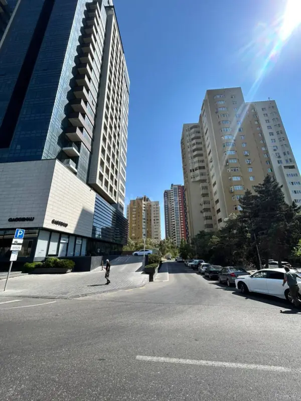 Satılır 3 otaqlı mənzil 90 m²