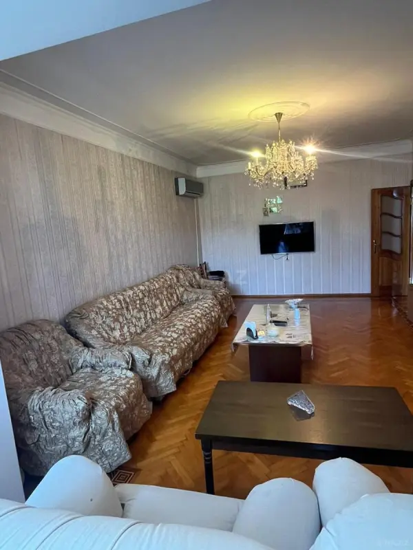 Satılır 3 otaqlı mənzil 100 m²
