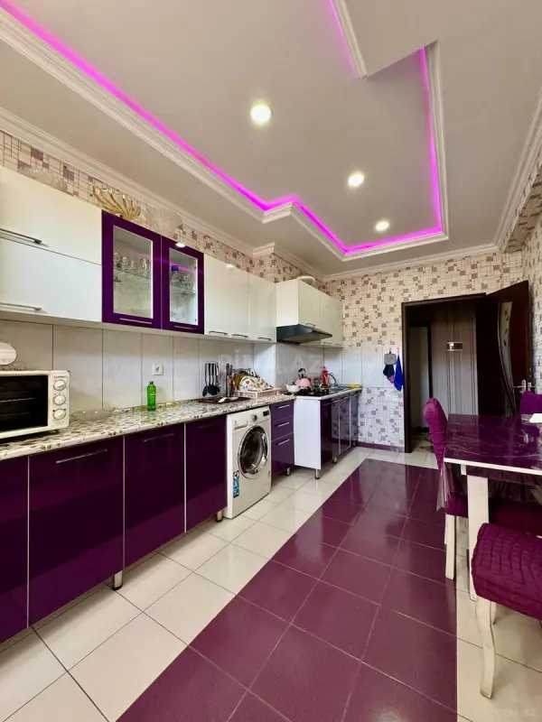 Satılır 3 otaqlı mənzil 78 m²