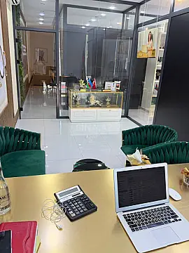 Kirayə verilir 3 otaqlı ofis 120 m² — Bakı 3 otaq 120.00 m²