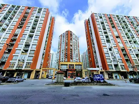 Kirayə verilir 3 otaqlı mənzil 130 m² — Bakı, Nərimanov 3 otaq 130.00 m²
