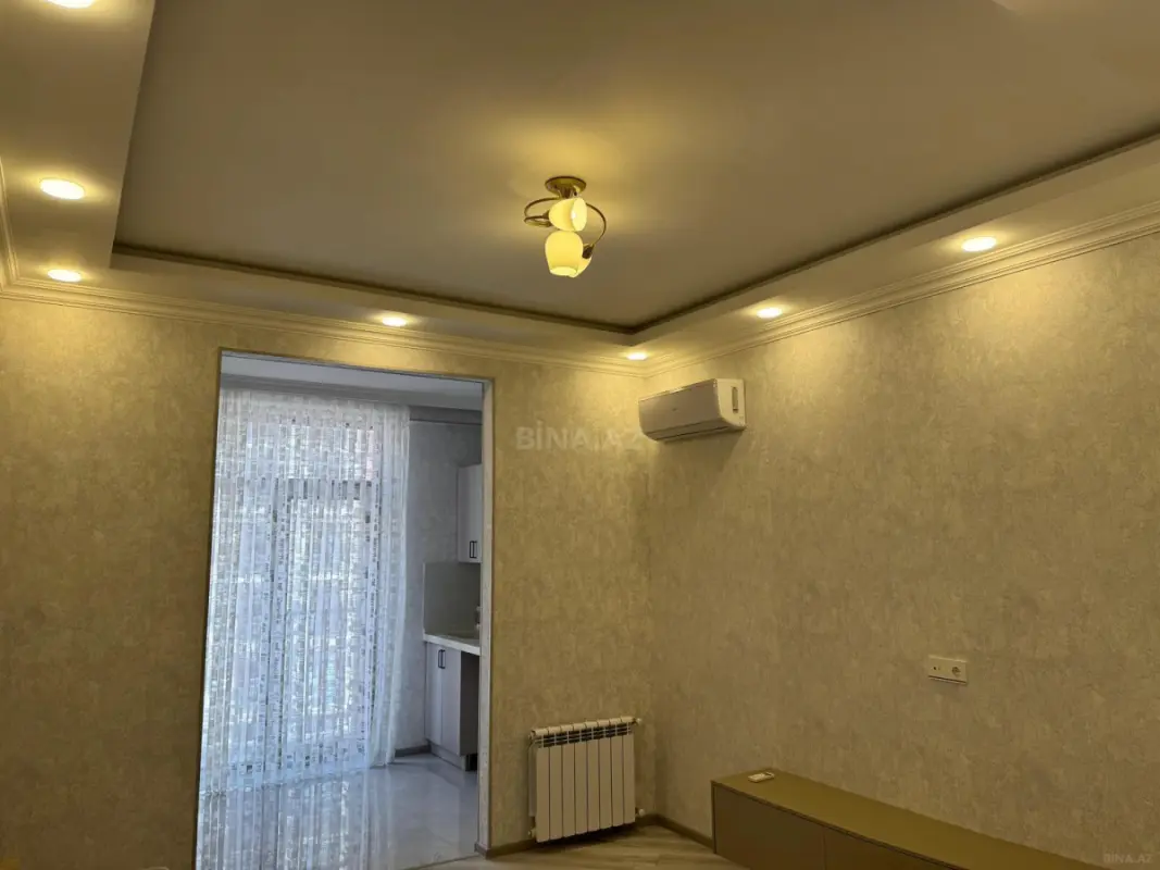 Kirayə verilir 2 otaqlı mənzil 65 m²