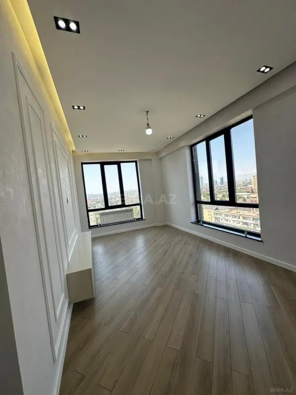 Satılır 3 otaqlı mənzil 93 m²