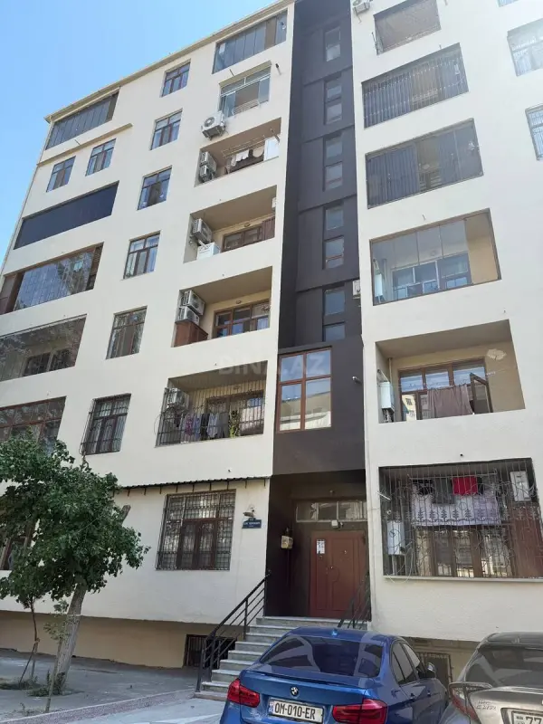 Satılır 2 otaqlı mənzil 85 m²
