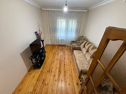 Satılır 3 otaqlı mənzil 80 m² — Bakı, Həzi Aslanov qəs. 3 otaq 80.00 m²