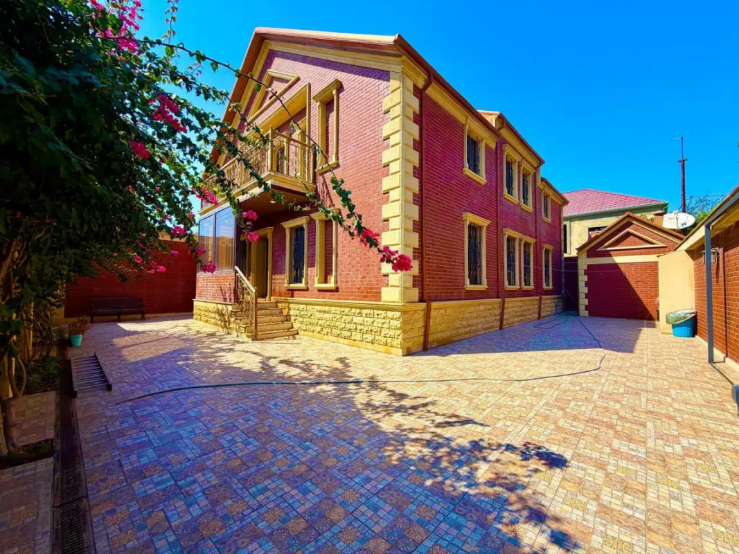 Kirayə verilir 5 otaqlı həyət evi 250 m²