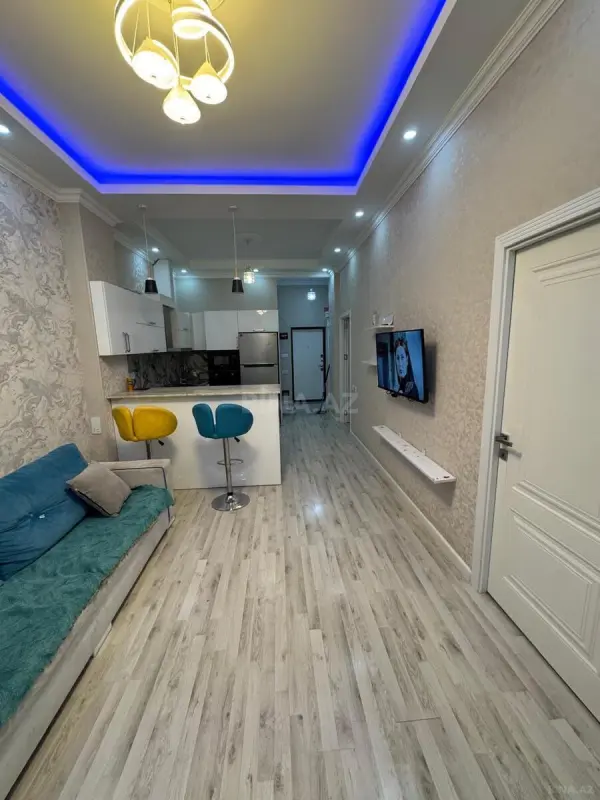Kirayə verilir 2 otaqlı mənzil 67 m²