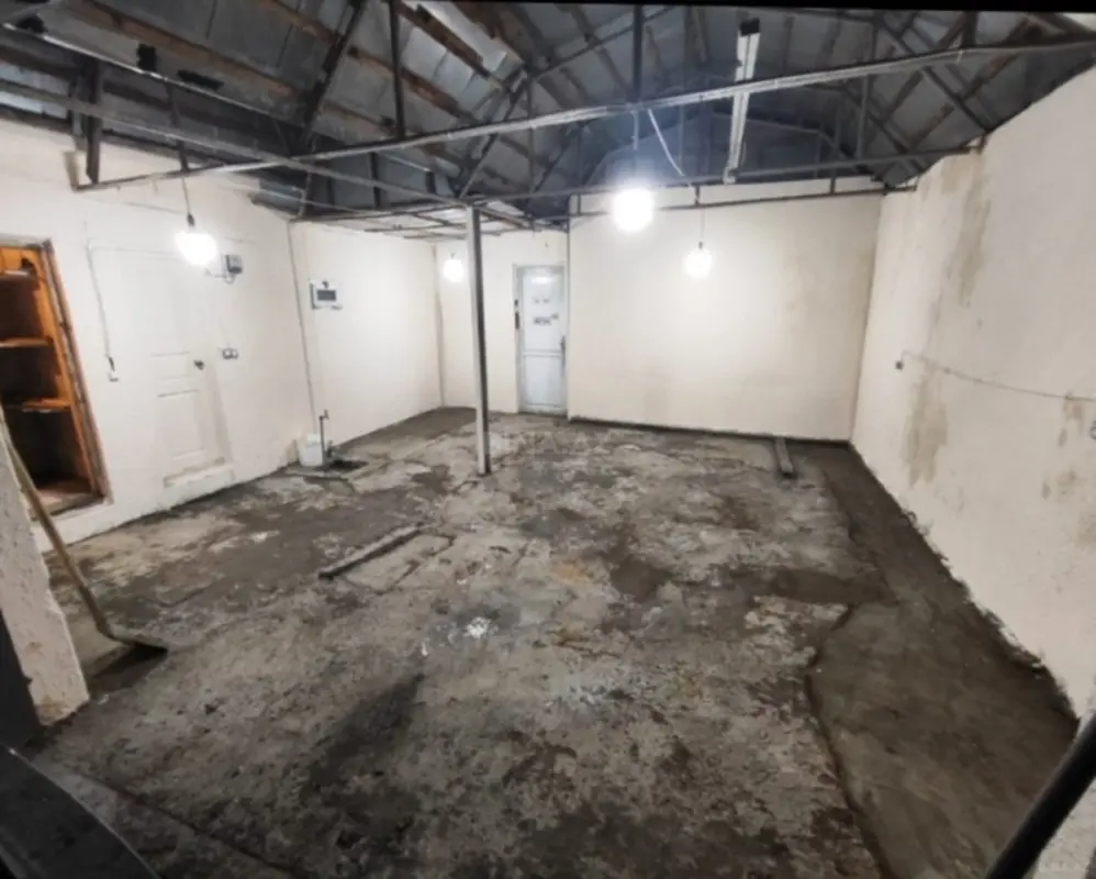 Kirayə verilir qaraj 45 m²