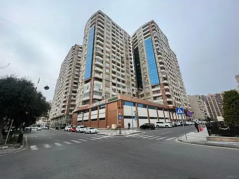 Kirayə verilir 3 otaqlı mənzil 150 m² — Bakı, Xətai 3 otaq 150.00 m²