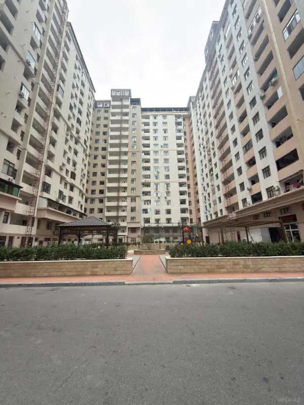 Satılır 2 otaqlı mənzil 50 m²