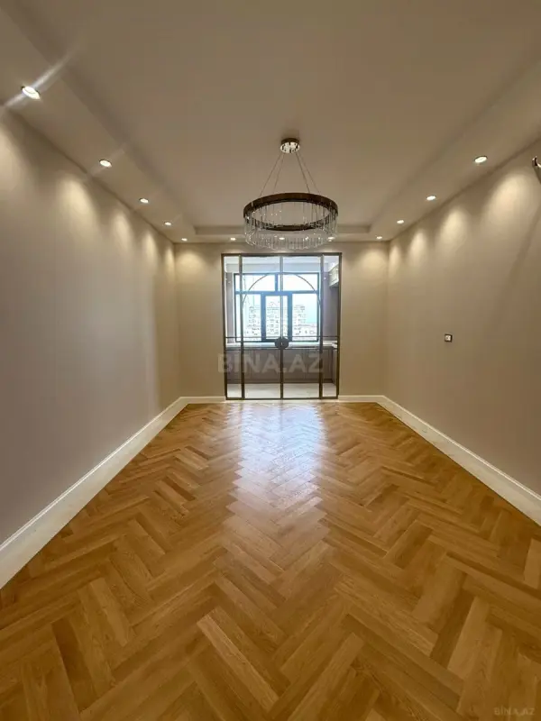 Satılır 3 otaqlı mənzil 100 m²